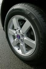 Saab 9-7X 2006 года
